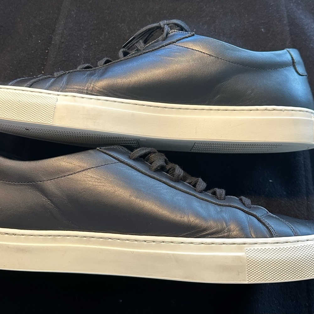 Common Projects Leather Sneakers-Excellent Condition-Size 12